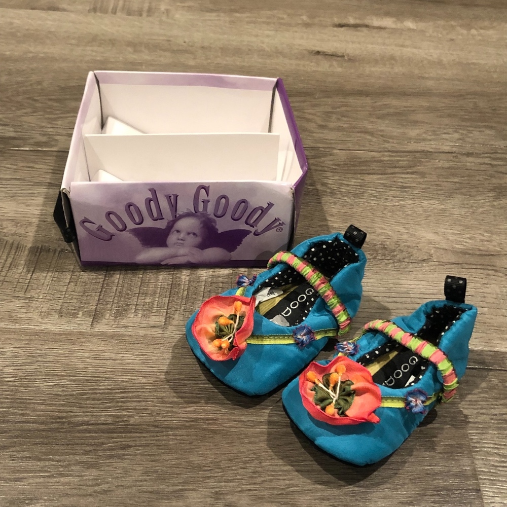 NEW Goody Goody Floral Mary Jane Baby Shoes